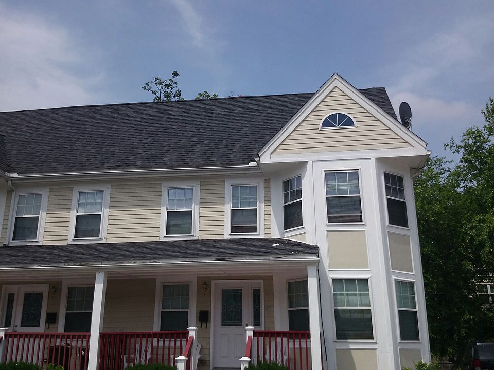 2nd image of 49 Jacob St
