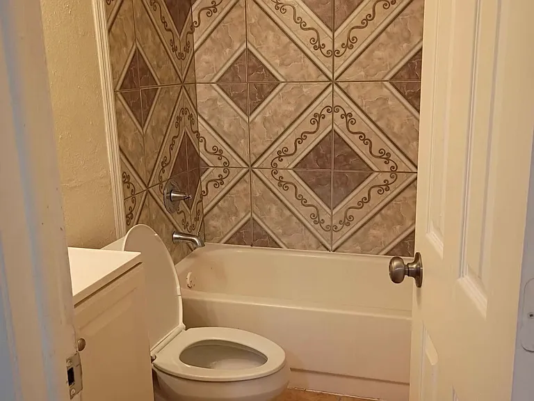 4907 E Temple Heights Rd — Photo 5