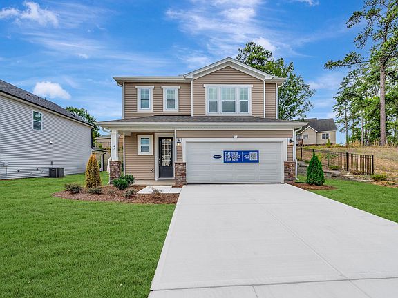 3rd image of 47 Cypress Moss Ct