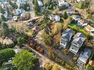 4019 Burton Place W, Seattle, WA 98199