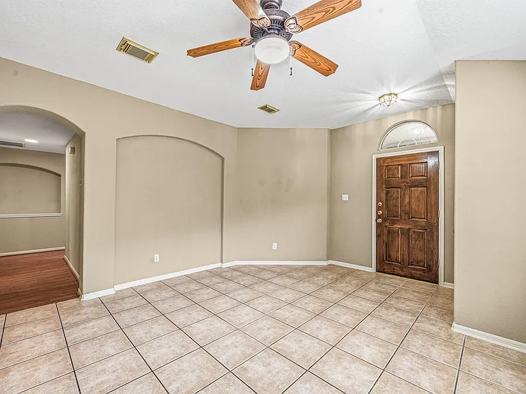 17935 Rose Hill Park Ln — Photo 6
