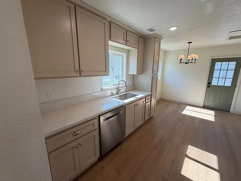 9001 E Acampo Rd — Photo 3