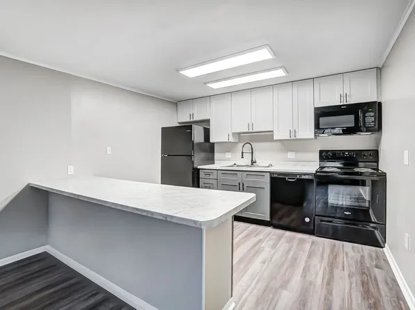 Poplar Ridge Apartments