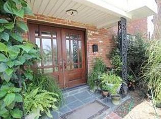 6182 Pontchartrain Blvd, New Orleans, LA 70124