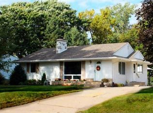 2681 Gerald Ave, North Saint Paul, MN 55109