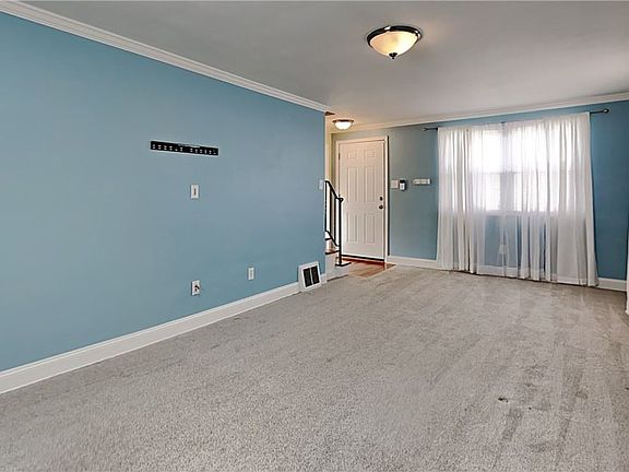 4th image of 8126 Patricia Dr