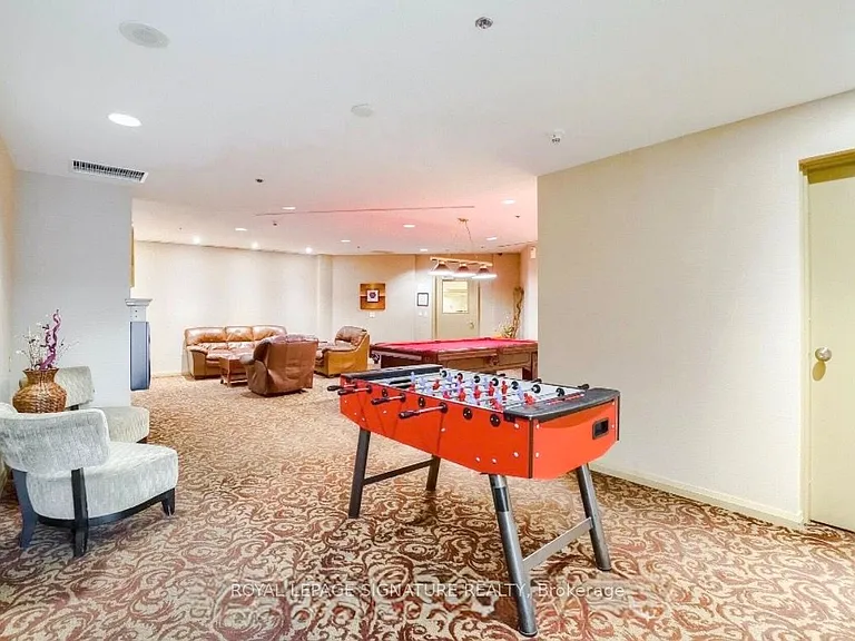 220 Forum Dr #Townhouse 105 — Photo 29