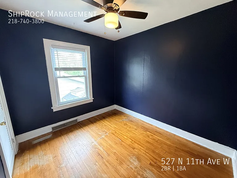 527 N 11th Ave W — Photo 12