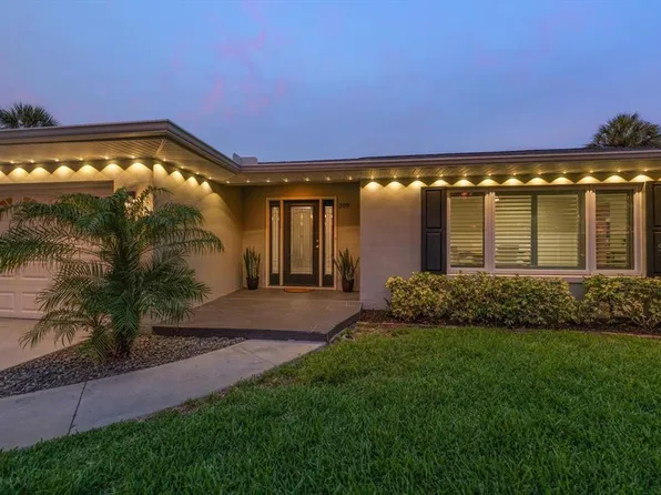 209 Live Oak Ln, Largo, FL 33770