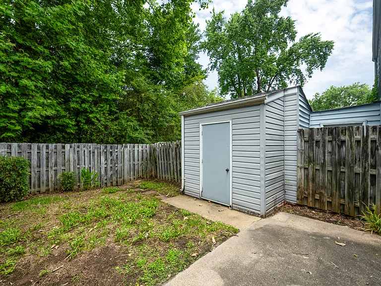 413 Longleaf Rd — Photo 26