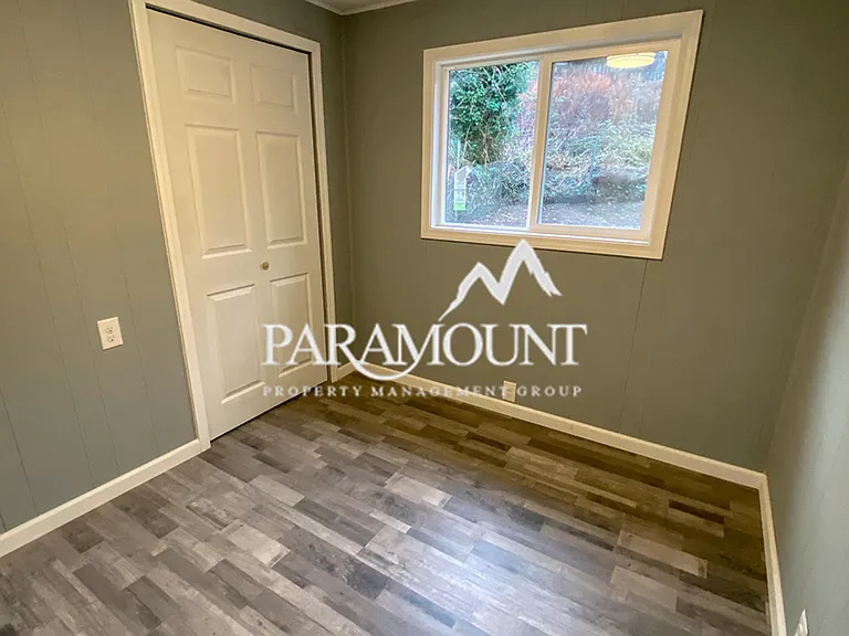 4441 Perry Ave NE — Photo 19