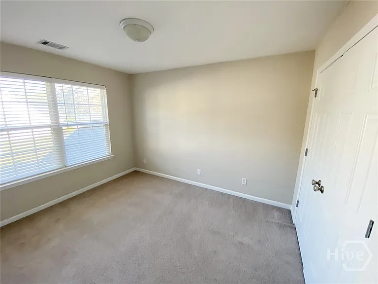 93 Cypress Pointe Dr — Photo 3