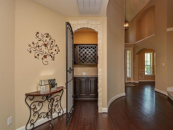 4th image of 5814 Ramblebrook Ln