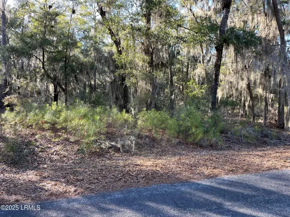 325 Dulamo Road, St. Helena Island, SC 29920