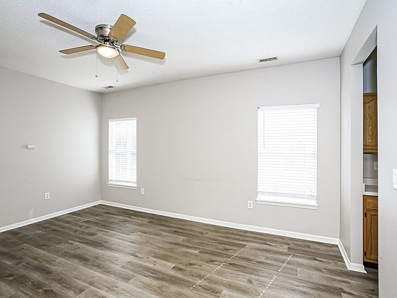4th image of 4603 Whitham Ln