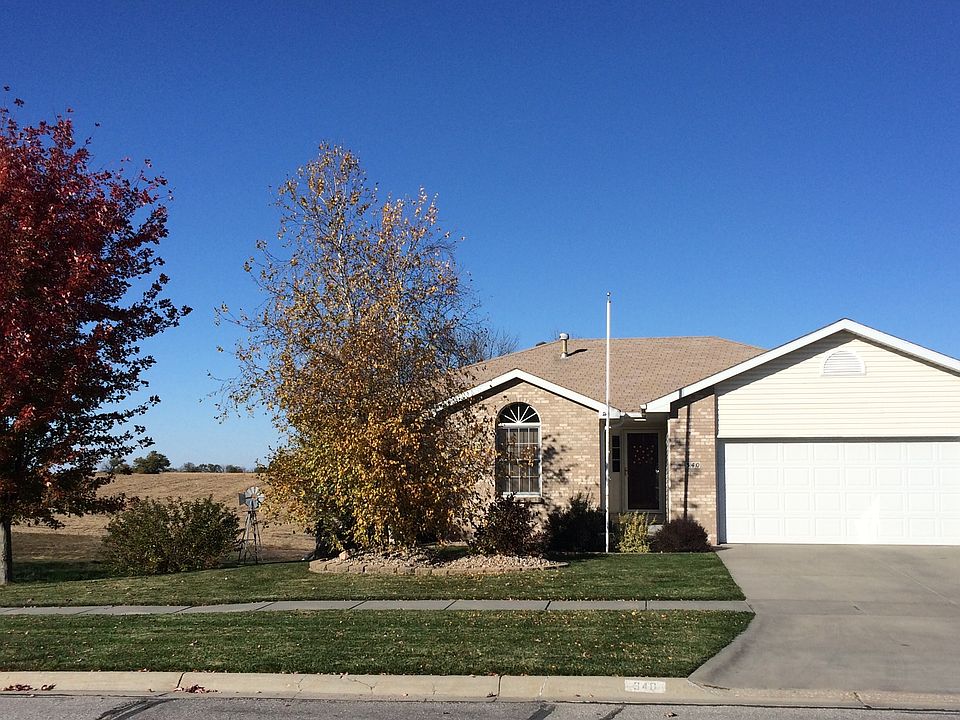 1st image of 340 Wenzel Cir