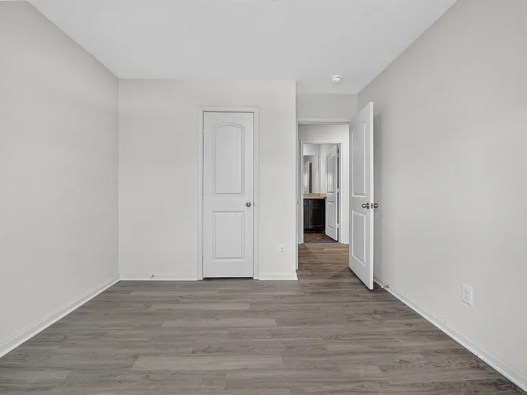 169 Allington Cir — Photo 24