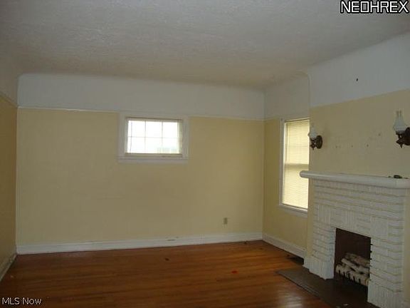 3rd image of 14235-14237 Garfield Ave