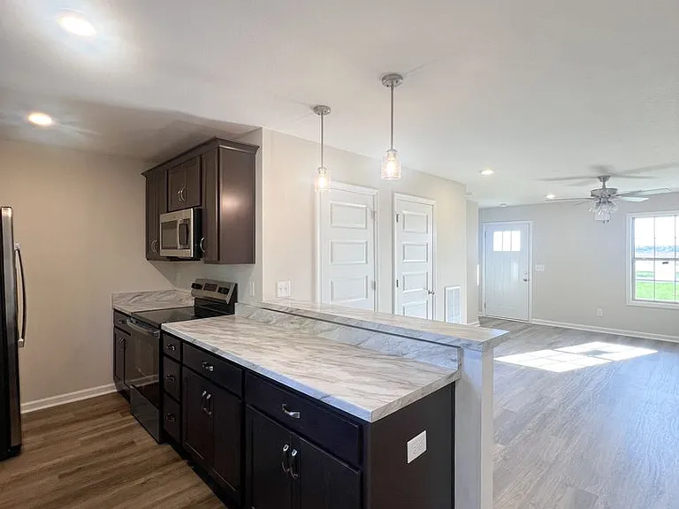 1130 Pembroke Oak Grove Rd — Photo 33