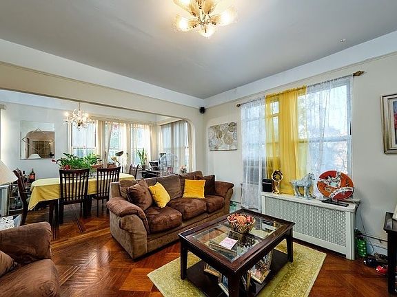 5th image of 4324 Avenue I