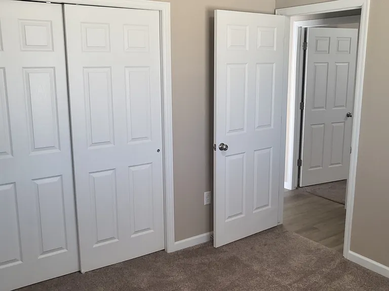 E Cokedale Dr — Photo 11