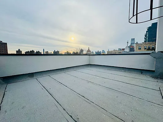 Rented by Native Real Estate LLC | media 18