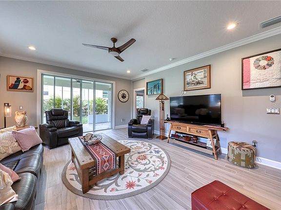5th image of 1510 Highland Park Dr