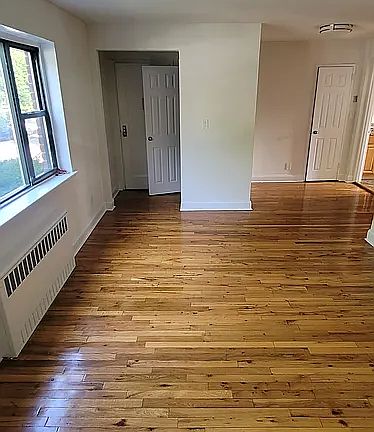4th image of 21811 Hillside Ave Suite 1