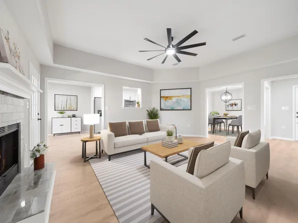 36 5th St, Shalimar, FL 32579