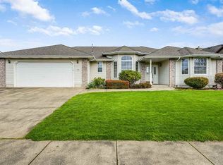 2713 E Mountain View Dr SE, Albany, OR 97322