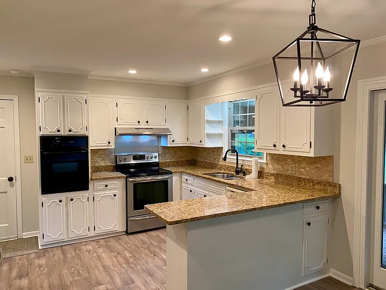 1712 Indian Hill Rd — Photo 9