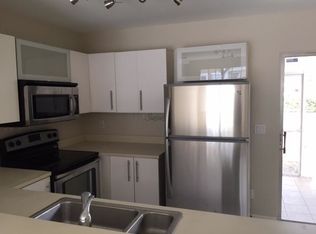 2861 S Edgehill Ln, Cooper City, FL 33026