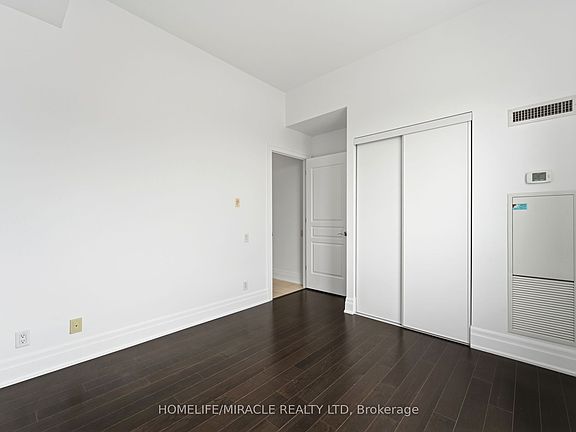 2nd image of 777 Steeles Ave W #Lph2