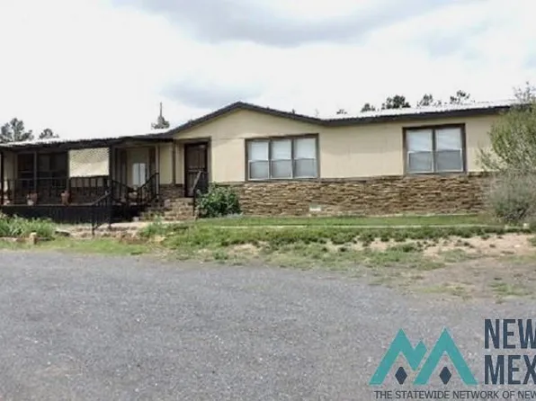 35 Mays Rd, Clayton, NM 88415