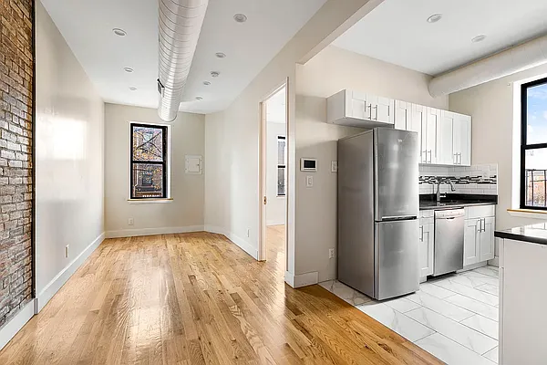 610 Monroe Street #3R