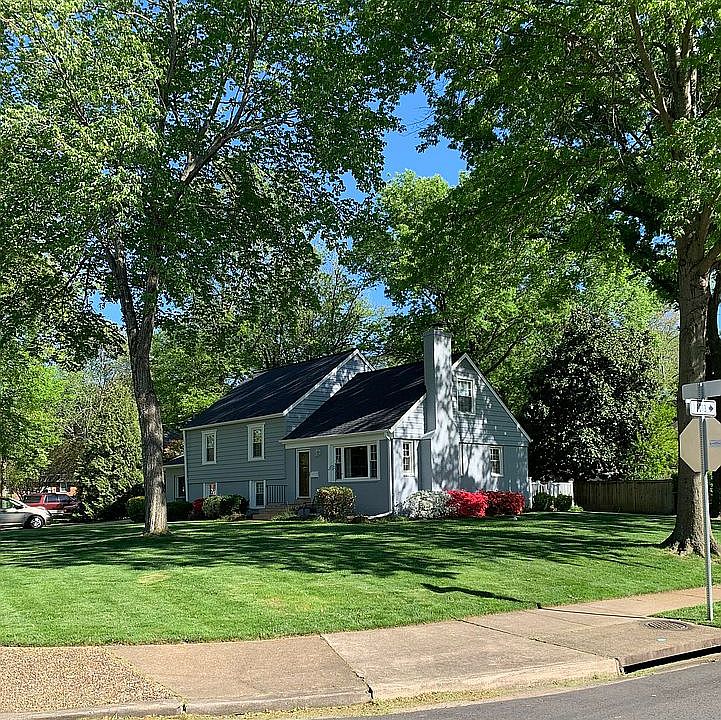 2nd image of 1209 Croton Dr
