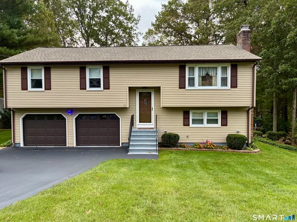 60 Nutmeg Road, Bristol, CT 06010