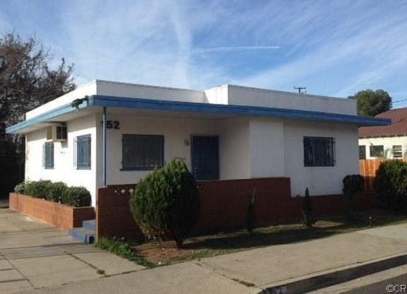 4th image of 152 W Artesia St