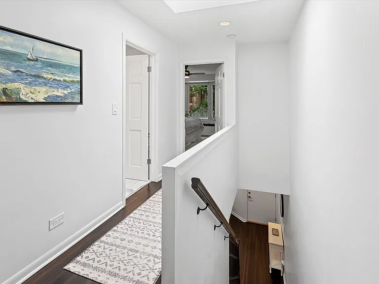 1806 N Dayton St — Photo 8