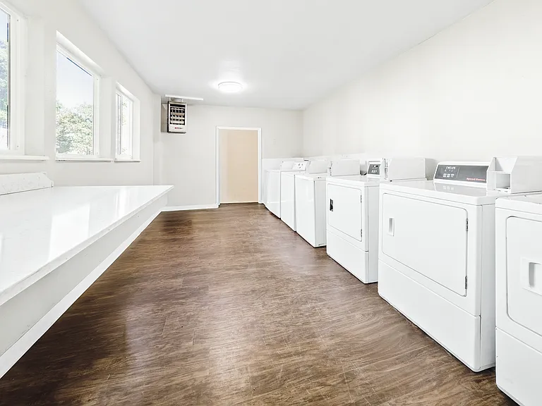 Falcon Run Apartments — Photo 6