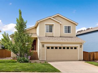 9913 Saybrook St, Highlands Ranch, CO 80126