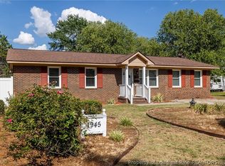 1945 Wayne Ln, Fayetteville, NC 28304