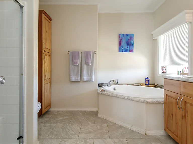10 Jose De La Paz — Photo 15