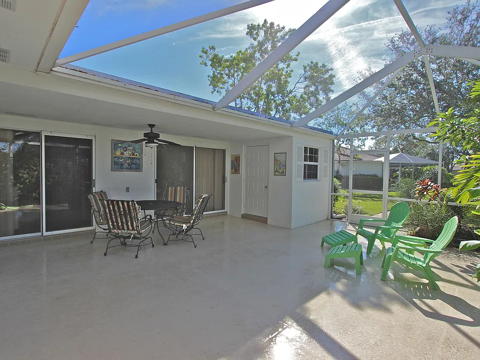 10201 Chapman Oak Ct