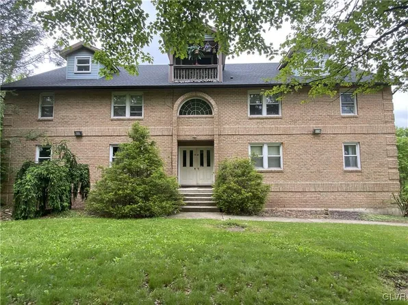 1361 E Lizard Creek Rd, Lehighton, PA 18235