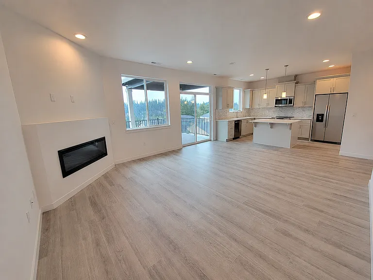 2744 Woodfern Ter — Photo 9