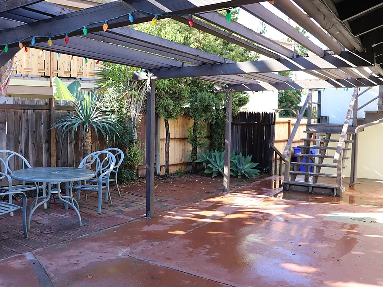 706 California St — Photo 11