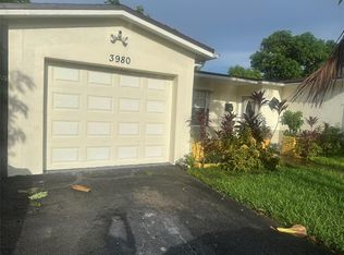 3980 NW 33rd Ter, Lauderdale Lakes, FL 33309