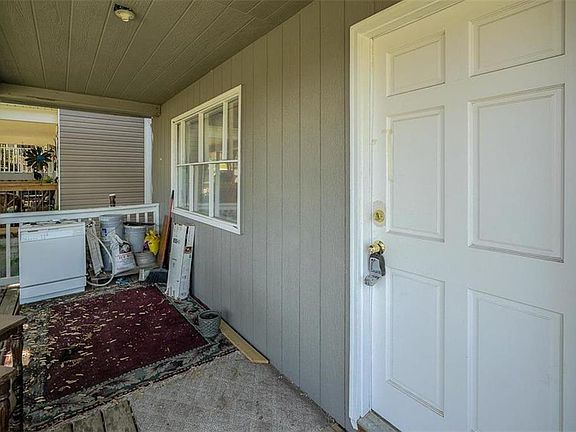 5th image of 860 Orville Ave