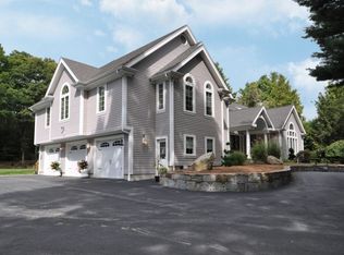 625 W Allenton Rd, North Kingstown, RI 02852